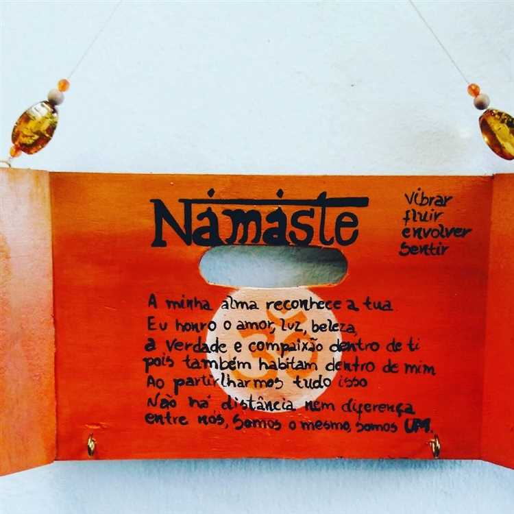 Qual a diferença entre Namastê é Namaskar?